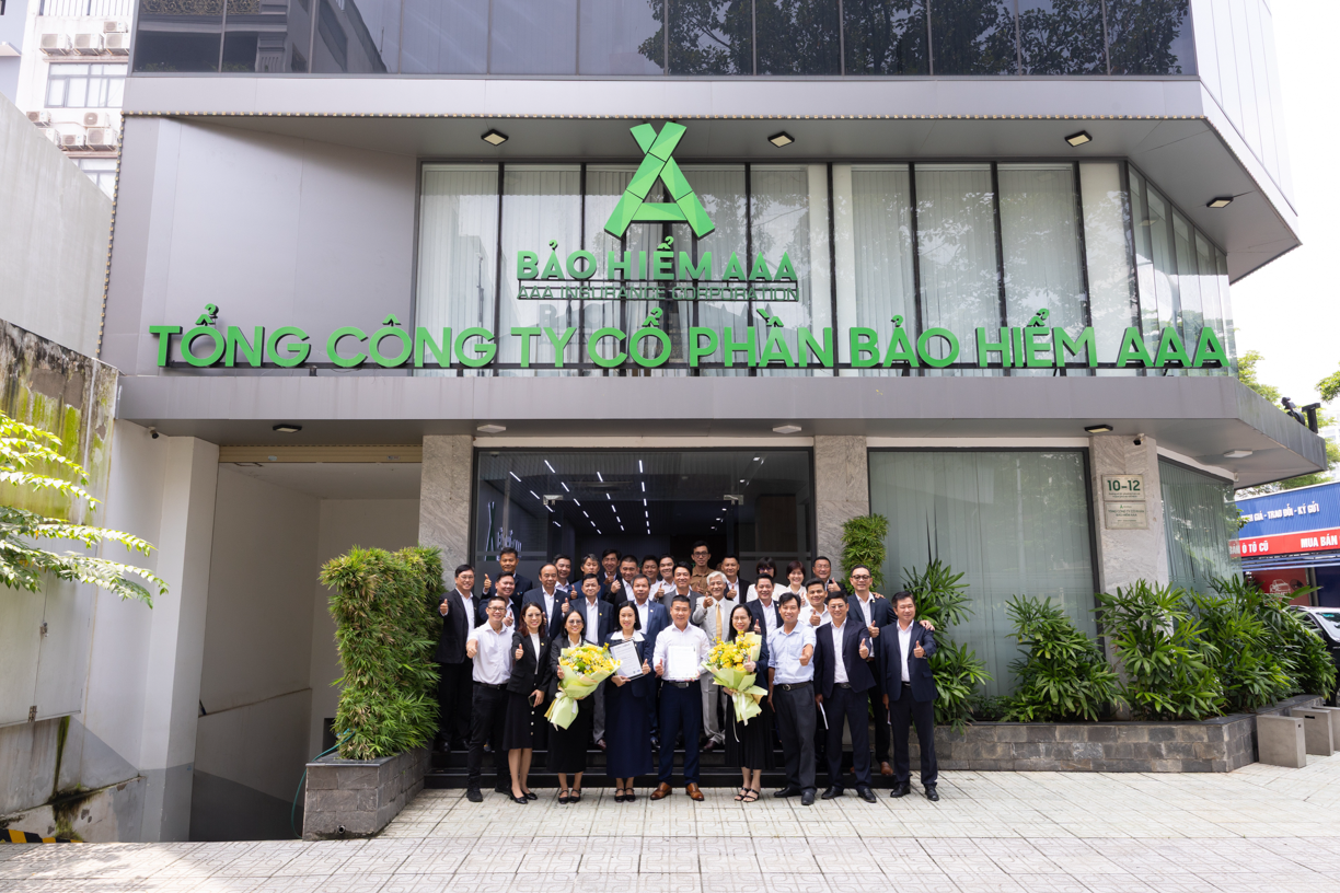 BẢO HIỂM AAA TỔ CHỨC HỘI NGHỊ SƠ KẾT 09 THÁNG ĐẦU NĂM VÀ TRIỂN KHAI NHIỆM VỤ 03 THÁNG CUỐI NĂM 